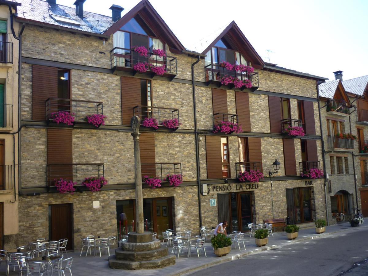 Hotel Pensio La Creu Esterri d'Àneu Esterno foto